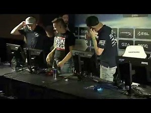 How Niko celebrates after a win