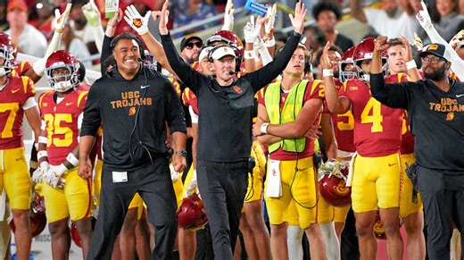 USC football’s Lincoln Riley hypes up Notre Dame showdown after handling Michigan