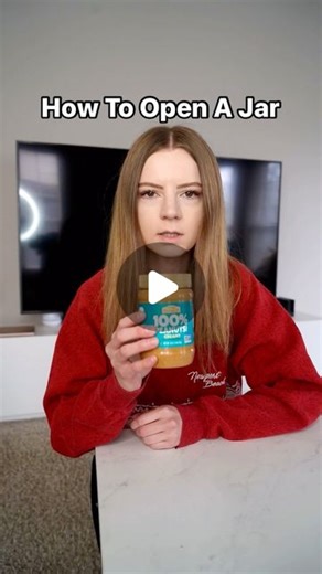 Elise Ecklund | very important lesson on how to open a jar | Instagram