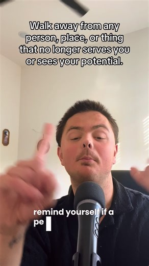 @dawsonkruger19_ on Instagram: "#fyp #reels #foryiurpage❤️ #walkaway #byebye"