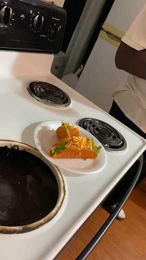 Vegan tacos first timer #foryoupage #bdsm #teamkuzh #vegan | Kuzh