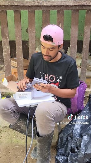 Montaje de Starlink Mini y Fibra Óptica