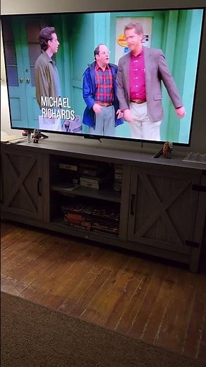 Seinfeld intro clip The muffin tops ep