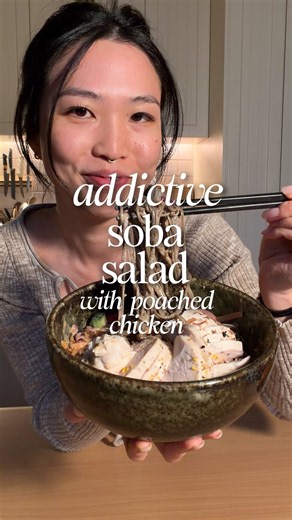 Healthy, high protein and addictive soba noodle salad with homemade peanut sesame dressing 🥗