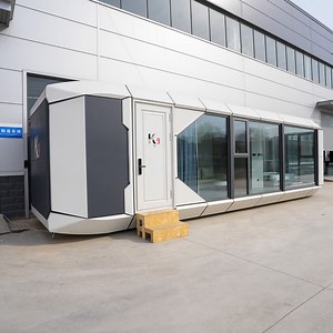 [Hot Item] Factory Price Fast Building Modular Mobile Home Prefab Luxury Space Capsule House Container Modern Capsule Style Residential Home Hotel Apple House