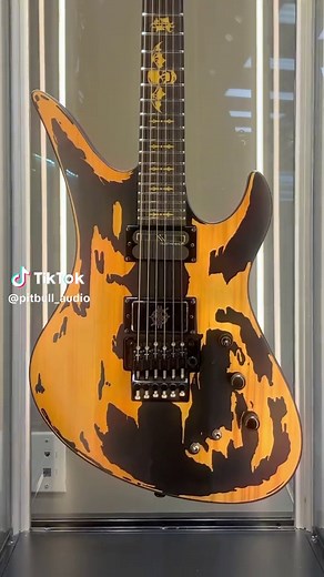 Schecter Synyster Gates Custom FR-S Relic Guitar Review