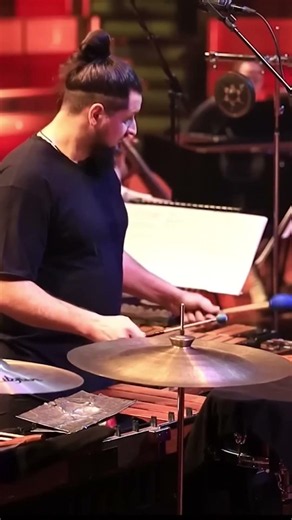Trio Basilova | Fridman | Napolov Live at TivoliVredenburg 🎹🎻🥁 #drummer #cello #piano #minimalmusic