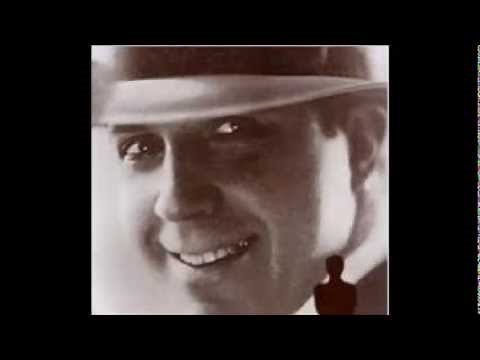CARLOS GARDEL - 4 GRANDES TANGOS: UN TROPEZÓN / ARACA CORAZON / LA ULTIMA COPA / NOCHE DE REYES
