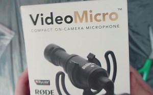 【开箱体验】RODE Video Micro 对比a6300机内麦克风