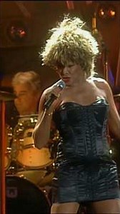 Tina Turner sings her exciting song Goldeneye in Amsterdam 1996 pt1