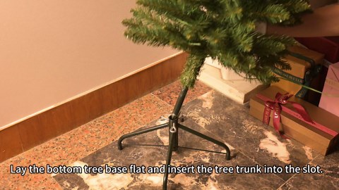 Bringstar 5FT Pre-Lit Pencil Christmas Tree,Artificial Green Xmas Trees, 100 LED Warm White Lights