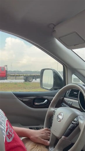 Accident involving a FedEx truck. Headed out towards Aransas Pass. | Lisa Kelly-Fox