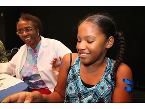 Volunteers Help The Spring Community Get Ready The New School Year