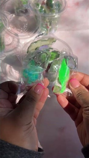 Let’s open a Chompy Bundle 💚🐊