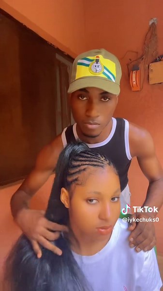 Braid my cousin’s hair with me