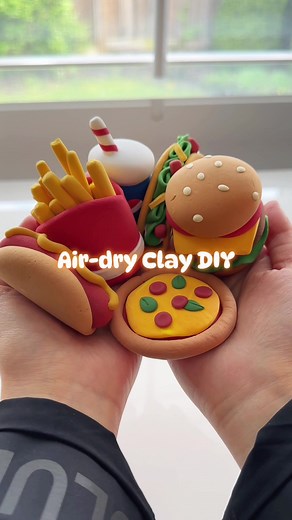 Are you hungry for some clay food?? We have the cutest clay kits featuring burgers, tacos, hot dog and pizza 🍕🍔 #clayart #claykit #polymerclay #crafting #DIYProjects #diyideas #craftidea #clayidea #giftidea #diykit #softairdryclay #foamclay #diykit #learntosculpt #miniaturefood