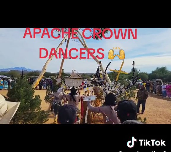 Apache crown dancers #apachecrowndancers #apache #wmat