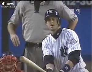 Aaron Boone closes out Game 7 of the 2003 ALCS with a walk off. #MLB #yankees