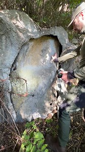 😲 Nobody should find this bunker! #history #ww2 #coldwar #worldwar #military #simply_adventure #historisch #geschichte #gebirge #alpenwall #valloalpino #lostplaces #lostplacesphotography #urbexworld #urbexplaces #urbex #abandonedworld #abandonedmilitary #abandonedbunker #bunker #verlasseneorte #vergesseneorte #historyfact #hiking #decay #rottenplaces | Christian Böhm