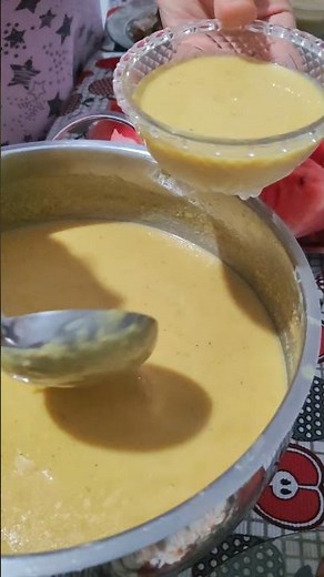 Bu Altın Rengi Kremsi Çorba.