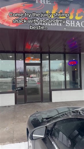Juicy Seafood Delights in Appleton, Wisconsin