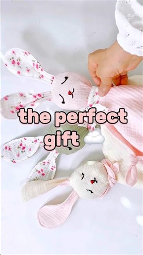 DIY Double Rabbit Lovey: The Ultimate Baby Gift #sewing #easysewing #craft #costura #재봉
