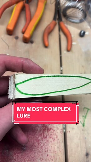 This lure is FOR SALE! comment if you want it ⬇️⬇️ #fishin #fishingtiktoks #homemadelures #customlures #lures #crazyfishinglure #luremakingtok