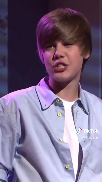 Justin Bieber's Memorable Performance on SNL 2010