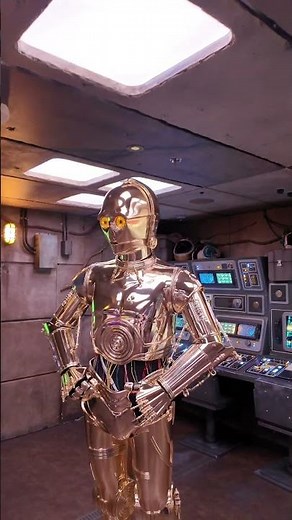 Meet C-3PO! - Star Wars: Command Post - Disney Fantasy - Disney Cruise Line - ‪@PapaBestDisney‬
