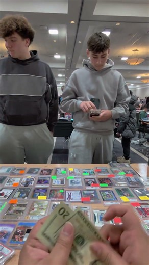 Pick up the euro star Franz Wagner /25 #cardshow #sportscards #swissfootball #swissleague #nba #nfl