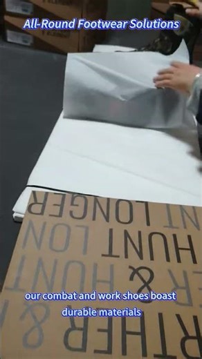 We supply diverse footwear: combat boots, outdoor shoes, work shoes (our star product), running, cas