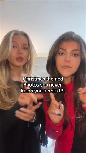 Christmas-Themed Photos That Transform Your Vibe 🎄