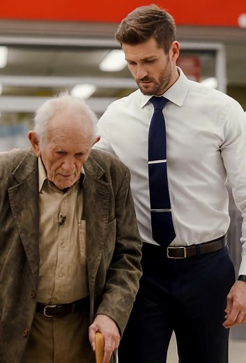 33K views · 101 reactions | À 86 ans, j’entre déguisé dans mon...