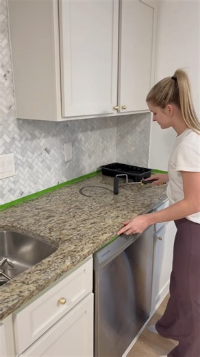 Yep… that’s me painting over our granite countertops 😅✨ This 7-day kitchen makeover using the Rust-Oleum kit completely transformed our space — and yes, they’ve held up beautifully! 🙌 It’s affordable, beginner-friendly, and such a fun project if you’re ready to update your kitchen without the high cost of replacing your counters. Comment KITCHEN and I’ll send you all the products I used for this full transformation! #KitchenMakeover #PaintedCountertops #RustoleumCountertopKit #DIYHomeProjects 