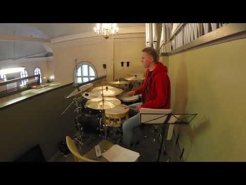 Virsi 814 Kuljemme yhdessä tällä tiellä (Drums & Church Organ)