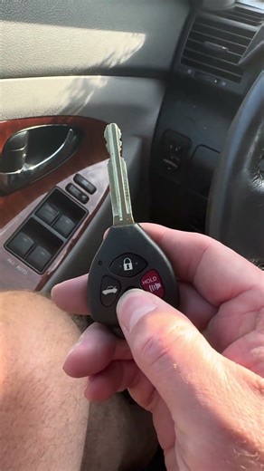 2009 Toyota Camry new remote key not an instructional video #allockandkeyco #smartpro ￼