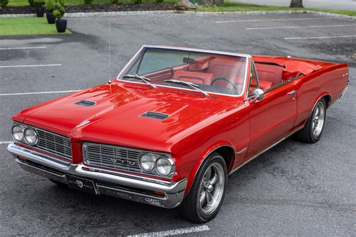 1964 Pontiac LeMans Convertible 4-Speed