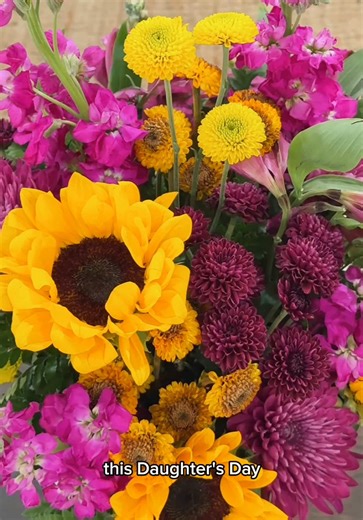 A new season has arrived..Fall is here! Grab your pumpkins, cozy blankets, and moody orange florals, and welcome this cozy season with open arms. Happy Fall!\t#fallvibes #cozyseason #pumpkindecor #fallflowers #autumnstyle #fallinspo #sweaterweather #fyp #florals #proflowers #psl