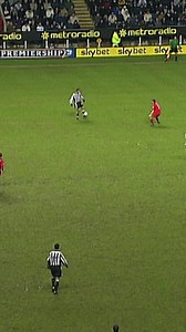 Laurent Robert. Incredible. 🤩 | Newcastle United