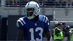 Andrew Luck throws deep to T.Y. Hilton for 39 yards