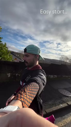 Saturday Half Marathon ✔️ Tough hills around the valleys, pit stop to refuel with Mam & 13.7miles/22km dusted 👊🏽 #running #fitness #runner #training #run