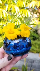 8.9K views · 1.1K reactions | Beautiful shiny resin flower planter | Resinista | Facebook