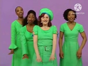 4 Square Interstitials: Butterfly Lullaby