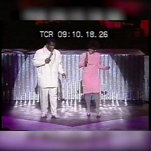 #TBT to the 1990 #DoveAwards! Bebe and Cece Winans sing "Celebrate New Life" and we're still dancin 30 years later 🙌🏾 #BlackMusicMonth Bebe Winans CeCe Winans | GMA Dove Awards
