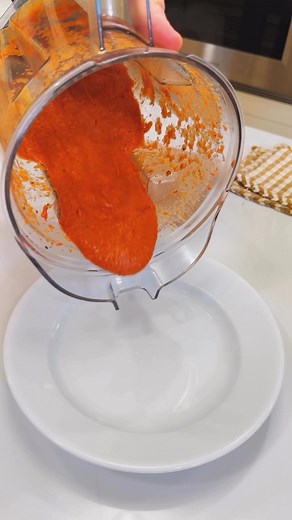 157K views · 4.7K reactions | Roasted Tomato SoupWith fall upon us, it means that soup season is officially here! And what better way to celebrate than with this recipe for roasted tomato soup with grilled cheese croutons? You’re going to love the creamy tomato-forward flavor! Recipe in the comments! | Wyse Guide | Facebook