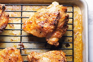 2.9M views · 119 reactions | No Mess Crispy Chicken Thighs! These crispy chicken thighs are so easy to make and with no dirty skillet or grease splattered all over your kitchen! Full recipe here====> https://jenniferbanz.com/crispy-chicken-thighs | Low Carb Recipes with Jennifer | Facebook