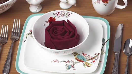 A CHEER FOR CHIRP! Today we’re celebrating a collection that has become a Lenox contemporary classic by sharing this new video. How many of you love Chirp dinnerware? | Lenox