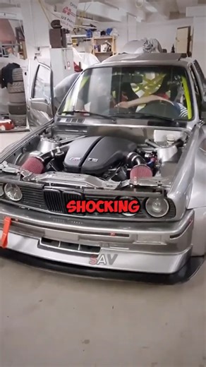 The V10 Engine Went Extinct… And This Is Why! #carlover