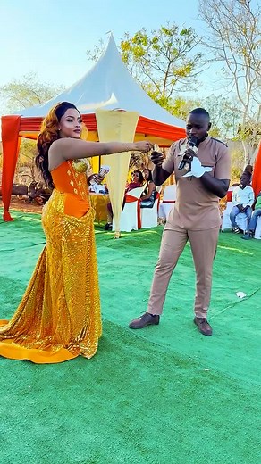 😂 Another day to remind you to surround yourself with good people. Who are your friends? ...of everything you do in this world, ensure you invest in your social Capital. | Mis Mueni