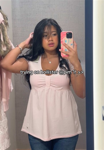 Hollister Shopping Experience in Jakarta